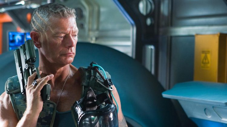 Stephen Lang Alienta A Sus Fans Para Conseguir Ser Cable